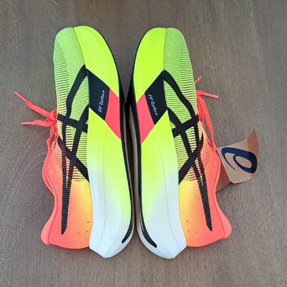 ASICS Metaspeed Edge Paris - Color: Safety Yellow/Black - Size: 10 - Picture 7 of 9